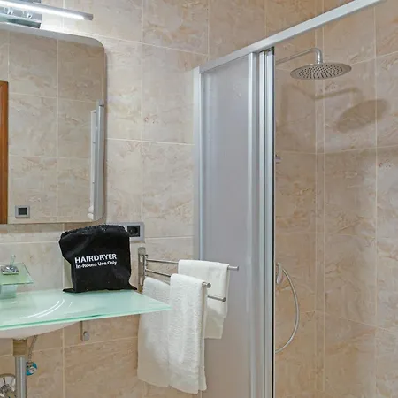 Апартаменти Piso Centrico Playa Canteras